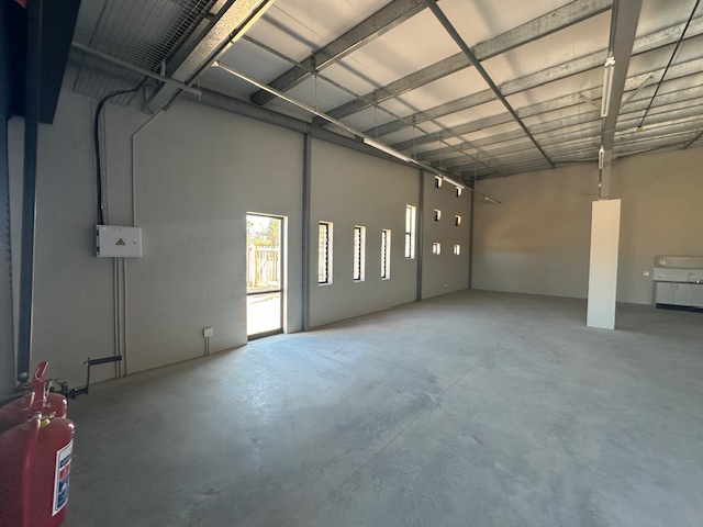 To Let commercial Property for Rent in Marconi Beam Industria Western Cape